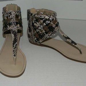NEW BCBG T Strap Sandal Size 6.5
